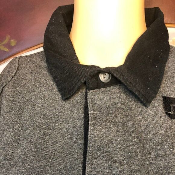 Old Navy Dk Gray Pullover Collared Shirt- XL - Picture 6 of 8